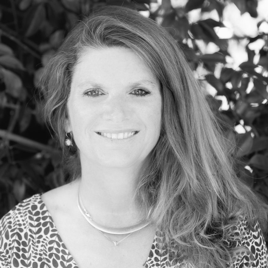 Dr Karin Hatzold